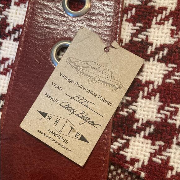 VINTAGE Auto Car Upholstery Crossbody Bag ~ Kim White ~ Chevy Blazer 1975 ATX - Picture 5 of 10